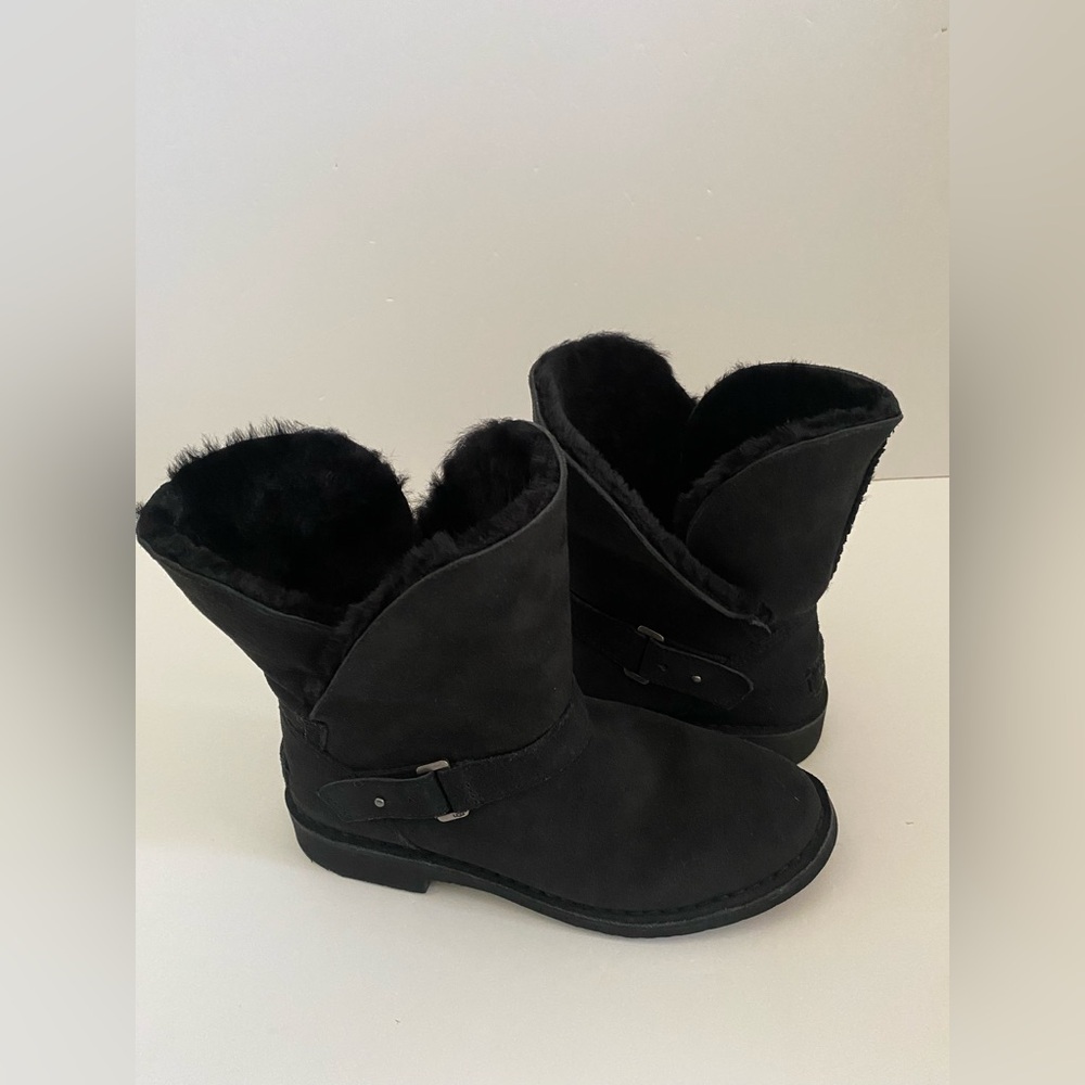 UGG Australia Syden Ankle Boots Booties Shoes Womens 8.5 Black Shearling Fold